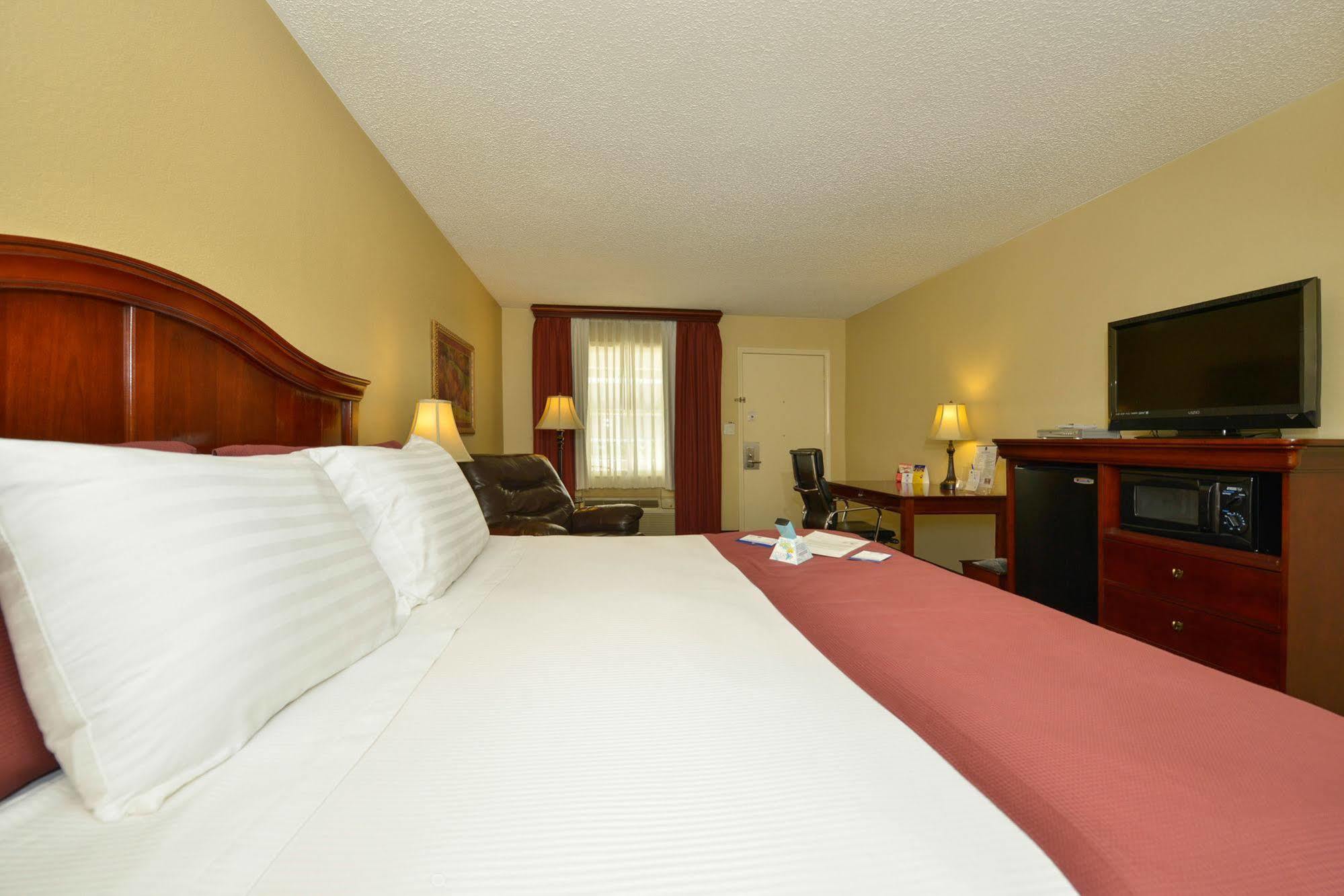 Best Western Coach House Спрингфийлд Екстериор снимка